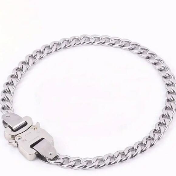 Stainless Steel Chain Link Necklace - Picture 6 of 6